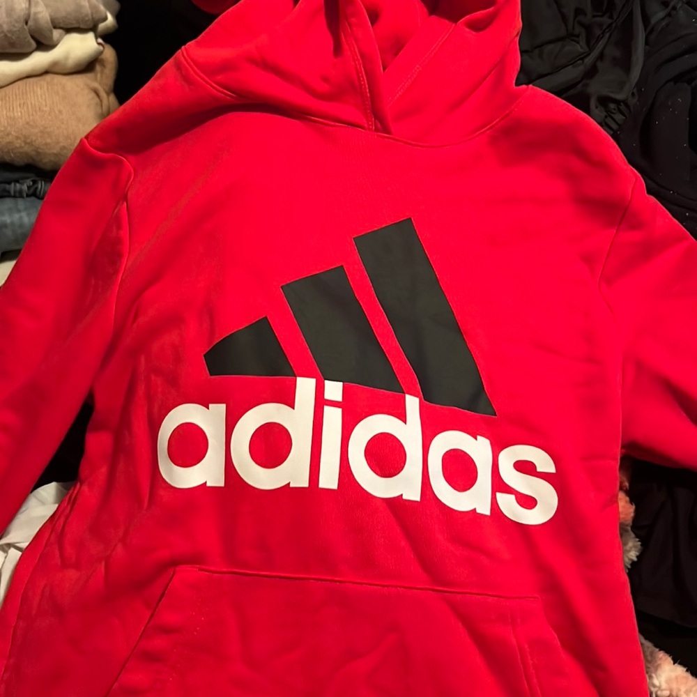 Adidas hoodie never warn